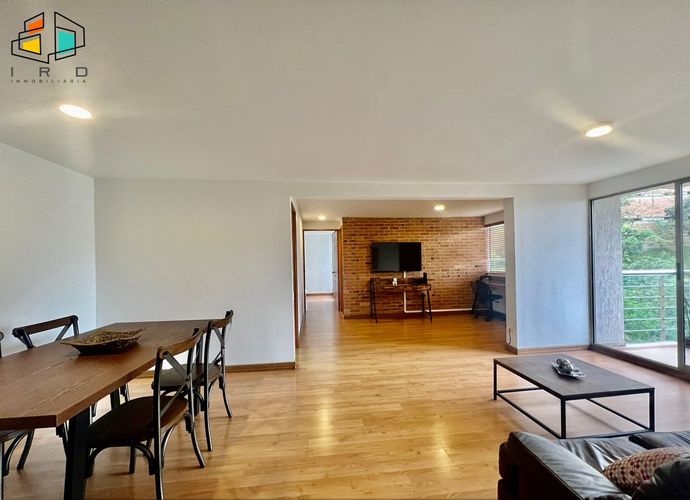 Apartamento de 2 alcobas en arriendo en Los Balsos, Medellín, 87 m² · foto 7 de 23