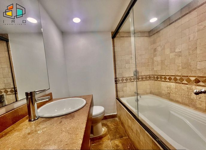 Apartamento de 2 alcobas en arriendo en Los Balsos, Medellín, 87 m² · foto 20 de 23