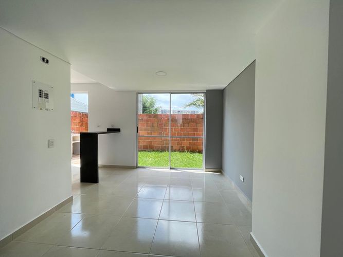 Casa de 3 alcobas en venta en Ub. Quintas De Bolivar, Jamundí, 91 m² · foto 10 de 24