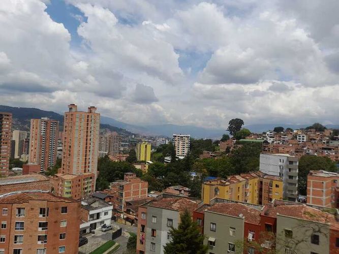Apartamento de 3 alcobas en venta en Maria Auxiliadora, Sabaneta, 78 m² · foto 16 de 16