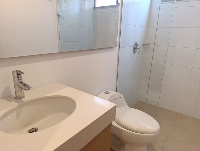 Apartamento de 2 alcobas en arriendo en El Poblado, Medellín, 114 m² · foto 16 de 16