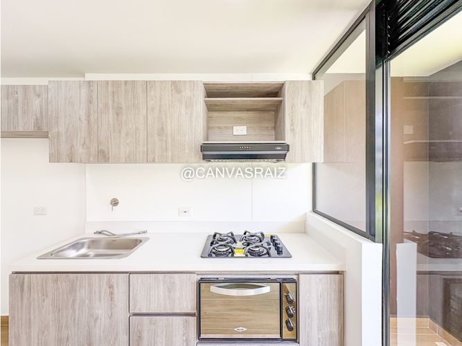 Apartamento de 3 alcobas en venta en Santa Elena, El Retiro, 92 m² · foto 4 de 9