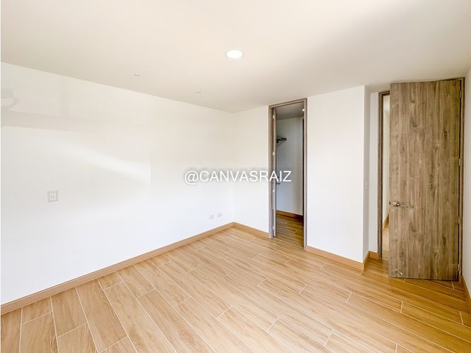 Apartamento de 3 alcobas en venta en Santa Elena, El Retiro, 92 m² · foto 7 de 9