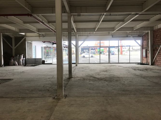 Local en arriendo en Delicias Norte, Chía, 1343 m² · foto 3 de 18