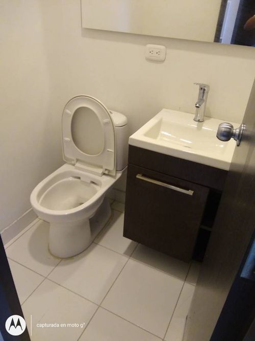 Oficina en arriendo en El Poblado, Medellín, 70 m² · foto 4 de 6