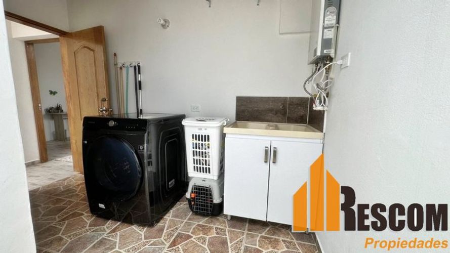Casa de 4 alcobas en venta en El Porvenir, Rionegro, 190 m² · foto 12 de 12