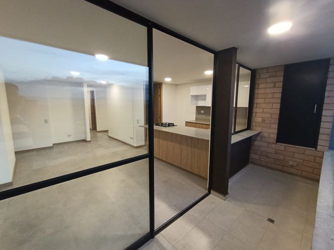 Apartamento de 2 alcobas en venta en San Antonio De Pereira, Rionegro, 75 m² · foto 4 de 8