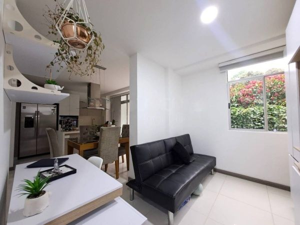 Apartamento en venta en Suramerica, Itagüí · foto 4 de 24