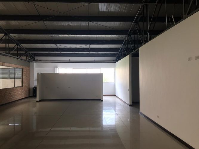 Bodega en venta en La Tablaza, La Estrella, 3300 m² · foto 3 de 12