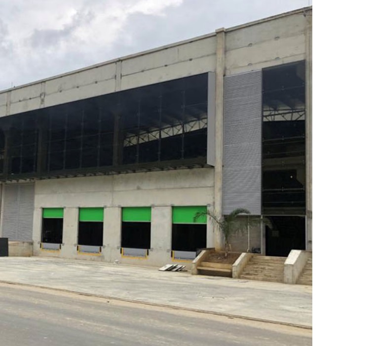 1BR Warehouse in Centro (2233 m²) for Sale - 2