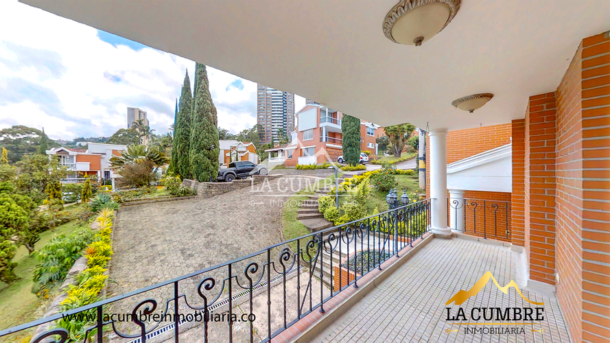Casa de 4 alcobas en venta en Cola Del Zorro, Medellín, 315 m² · foto 10 de 16