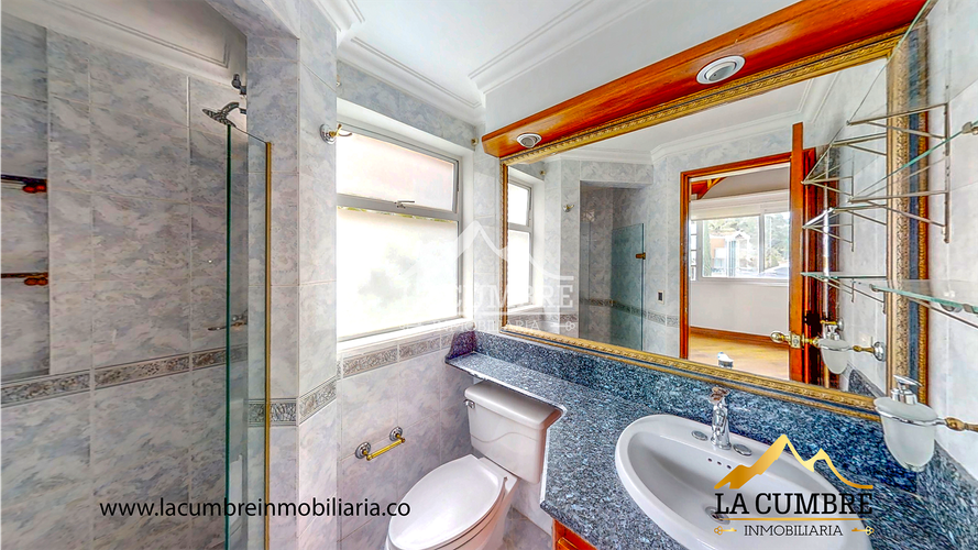 Casa de 4 alcobas en venta en Cola Del Zorro, Medellín, 315 m² · foto 12 de 16