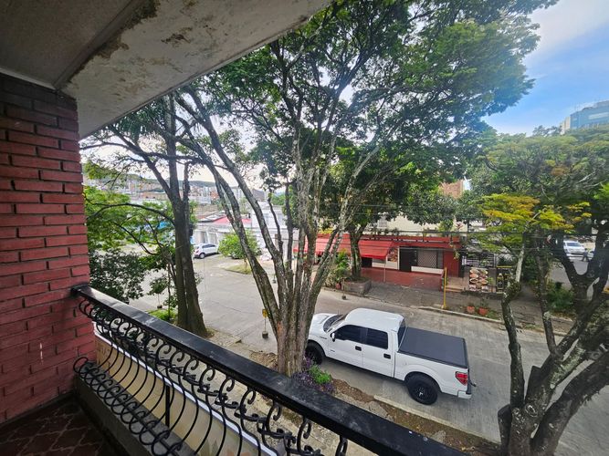 Casa de 5 alcobas en venta en Tequendama, Cali, 645 m² · foto 4 de 8
