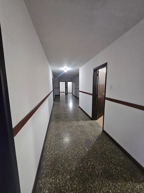 Casa de 5 alcobas en venta en Tequendama, Cali, 645 m² · foto 5 de 8