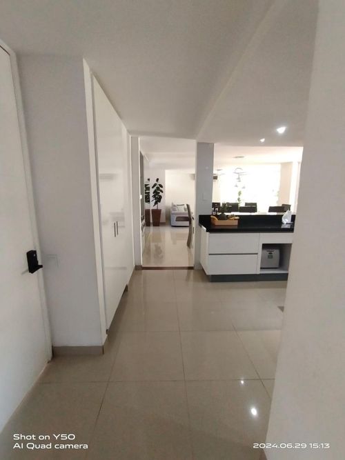Casa de 5 alcobas en venta en Pance, Cali, 480 m² · foto 3 de 24