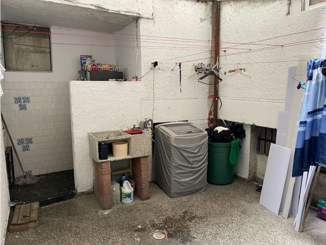 Edificio en venta en Santa Rosa, Cali, 1760 m² · foto 13 de 21