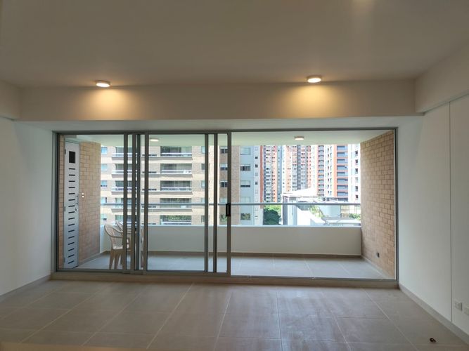 Apartamento de 4 alcobas en venta en El Poblado, Medellín, 116 m² · foto 2 de 18