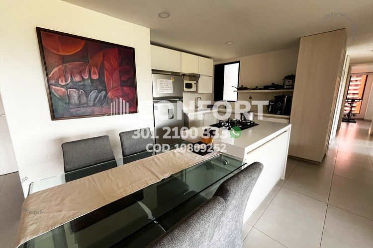 Apartamento de 3 alcobas en arriendo en Cumbres, Envigado, 102 m² · foto 8 de 23