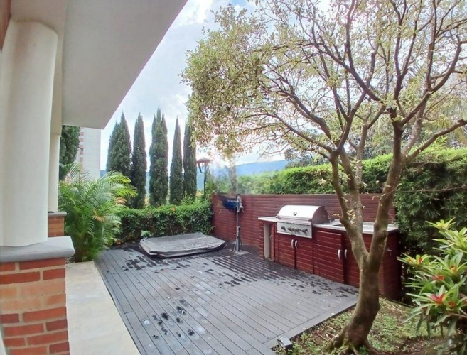 Casa de 3 alcobas en venta en Vereda La Doctora, Sabaneta, 670 m² · foto 12 de 13