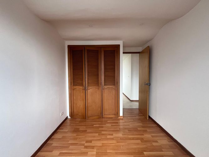 Apartamento de 3 alcobas en arriendo en El Poblado, Medellín, 100 m² · foto 10 de 12