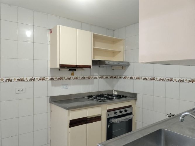 Apartamento de 4 alcobas en arriendo en Otraparte, Envigado, 140 m² · foto 3 de 17
