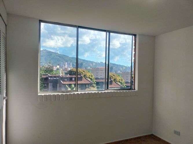 Apartamento de 4 alcobas en arriendo en Otraparte, Envigado, 140 m² · foto 6 de 17
