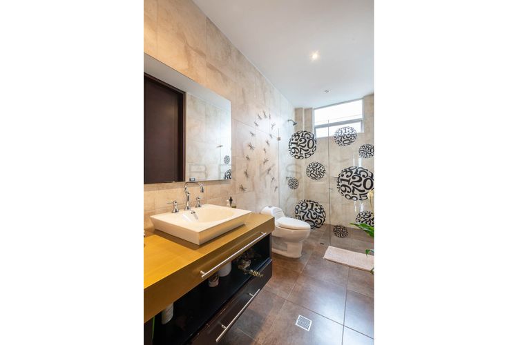 Casa de 4 alcobas en venta en Aposentos, Sopó, 488 m² · foto 8 de 24