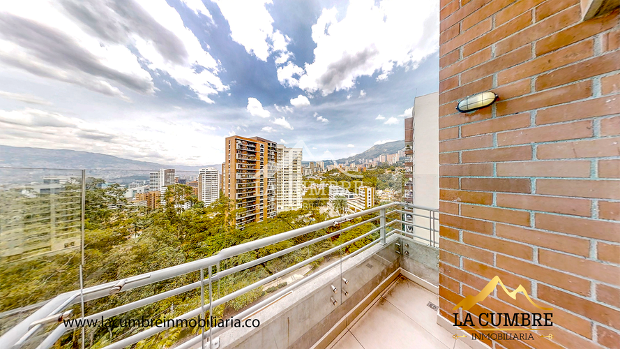 Apartamento de 3 alcobas en venta en El Poblado, Medellín, 105 m² · foto 4 de 14