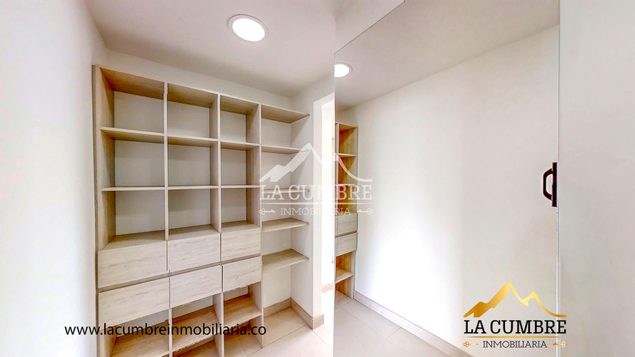 Apartamento de 3 alcobas en venta en El Poblado, Medellín, 105 m² · foto 11 de 14