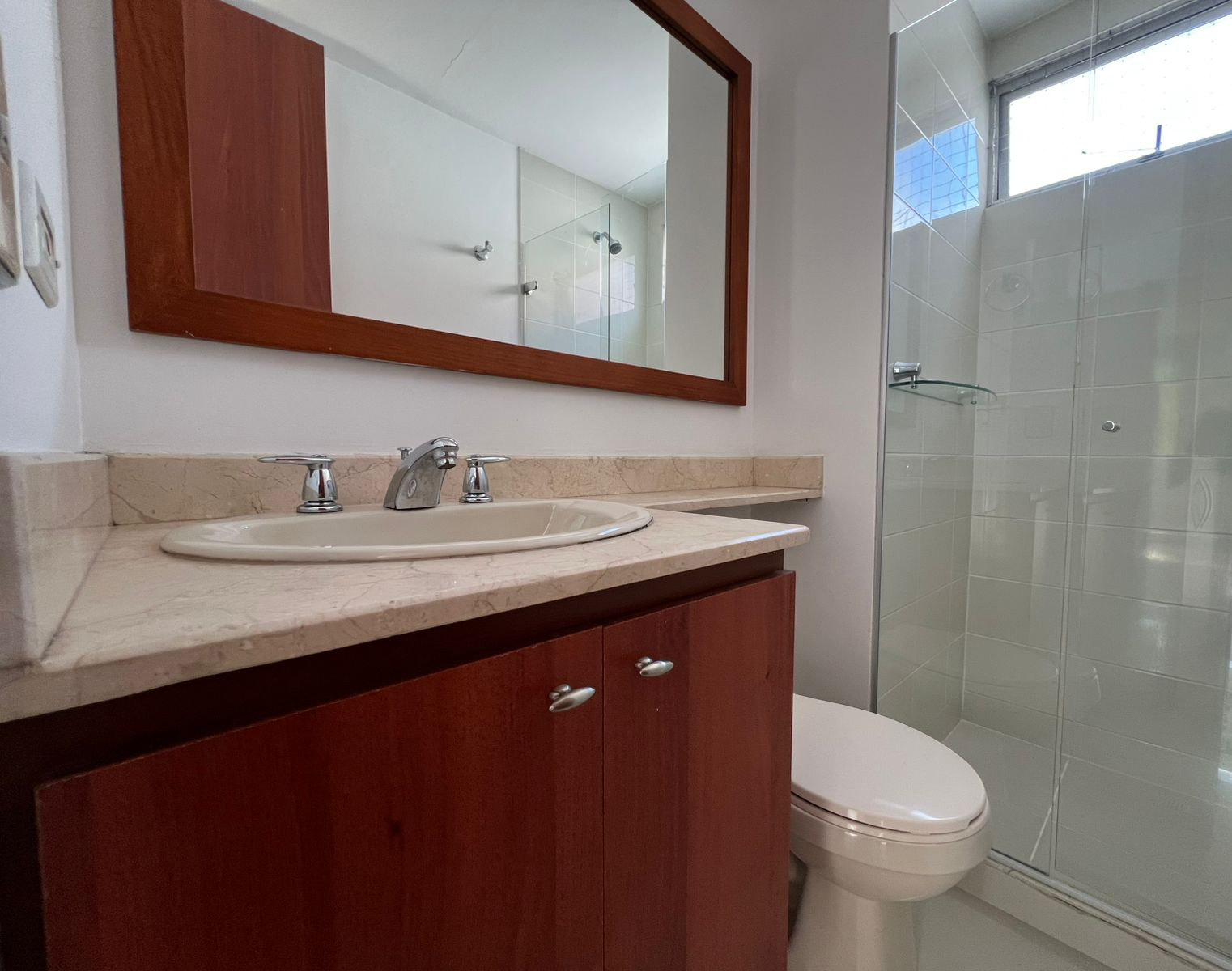 Apartamento en arriendo en Loma Del Esmeraldal, Envigado · foto 14 de 14