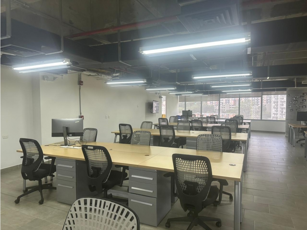 Oficina en Arriendo en El Poblado, Medellín