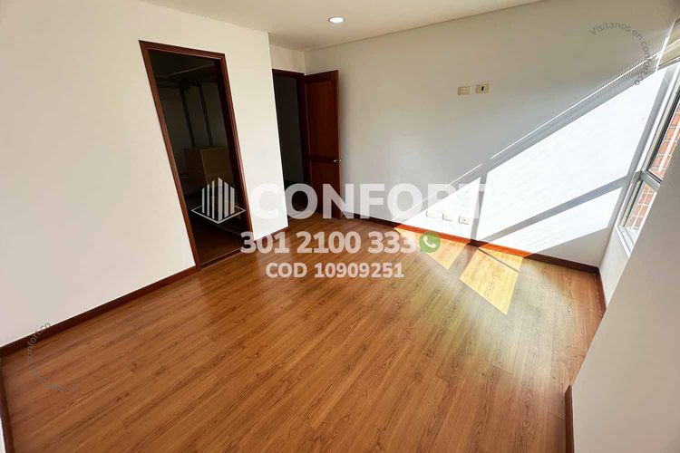 Apartamento de 3 alcobas en arriendo en La Calera, Medellín, 200 m² · foto 9 de 24