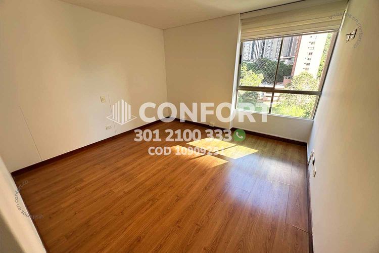 Apartamento de 3 alcobas en arriendo en La Calera, Medellín, 200 m² · foto 19 de 24