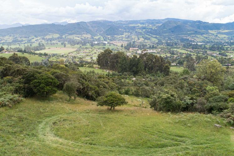 Lote en venta en Marquez, La Calera, 2500 m² · foto 6 de 24