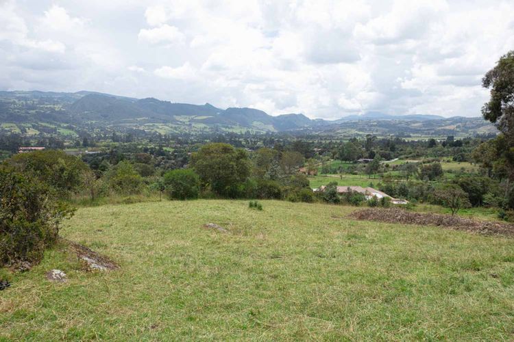 Lote en venta en Marquez, La Calera, 2500 m² · foto 13 de 24