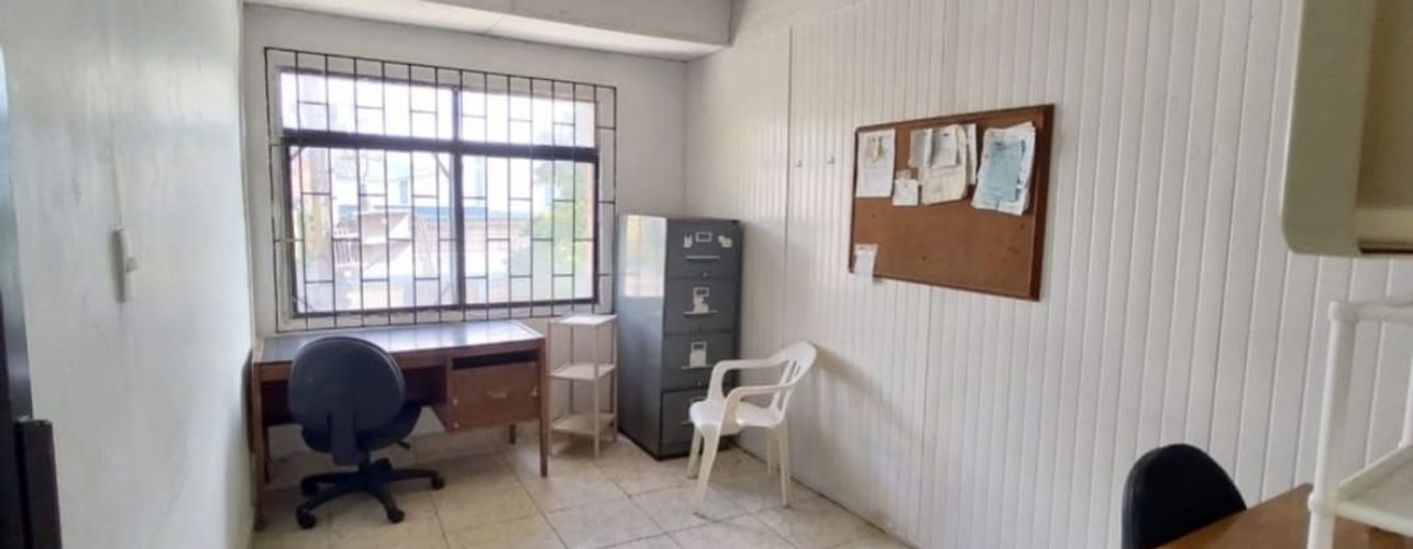 Bodega en venta en La Candelaria, Medellín, 950 m² · foto 4 de 8