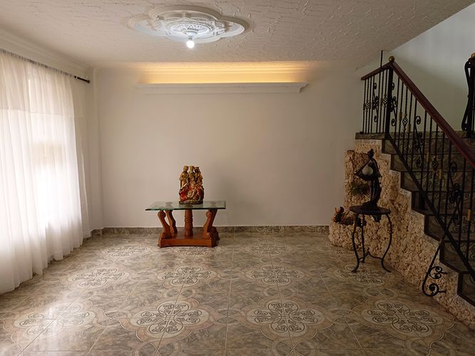 Oficina en arriendo en Belén, Medellín, 300 m² · foto 2 de 15