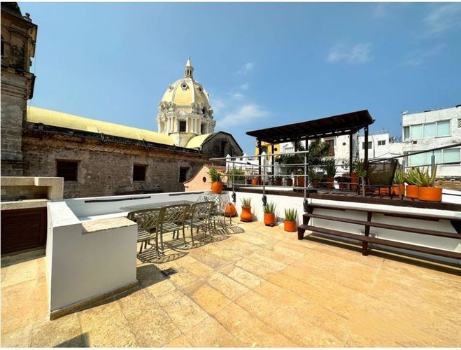 Casa de 5 alcobas en venta en El Centro, Cartagena, 700 m² · foto 3 de 24