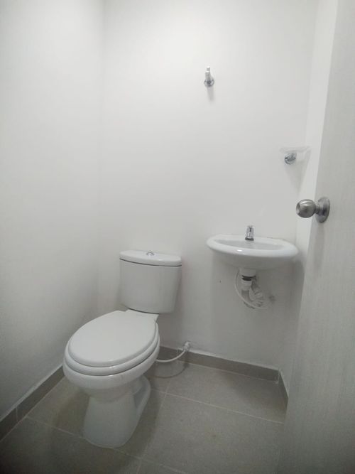 Local en arriendo en Maraya, Pereira, 700 m² · foto 15 de 16