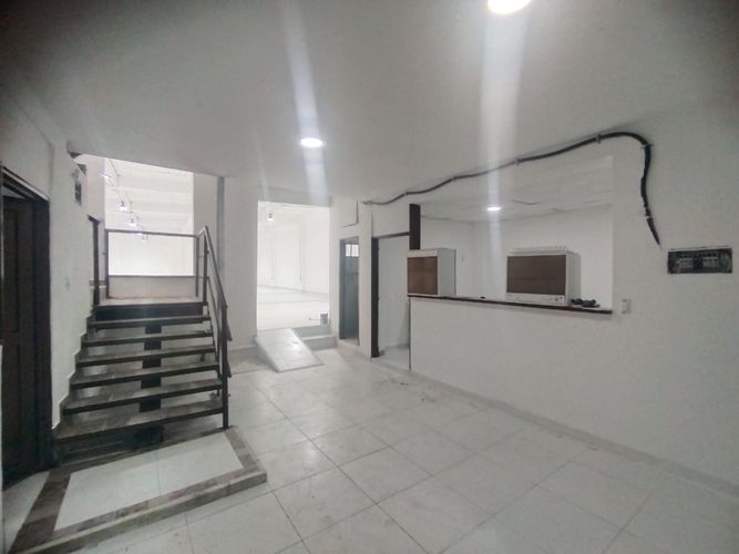 Local en arriendo en Maraya, Pereira, 700 m² · foto 9 de 16