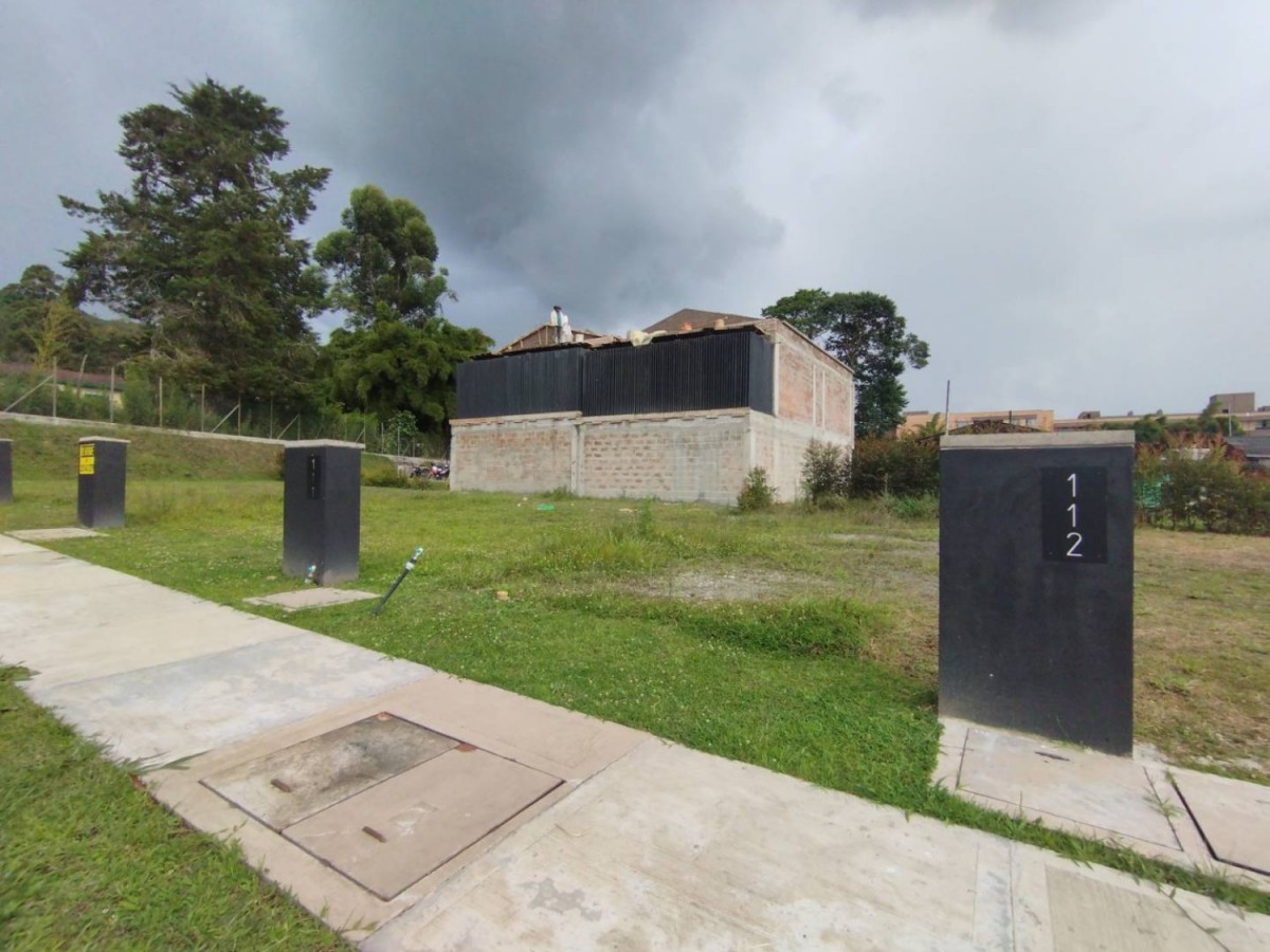 Land in Santa Elena (92 m²) for Sale