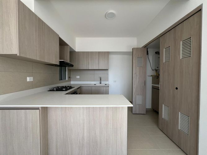 Apartamento de 3 alcobas en arriendo en Santa Ana, Rionegro, 75 m² · foto 3 de 13