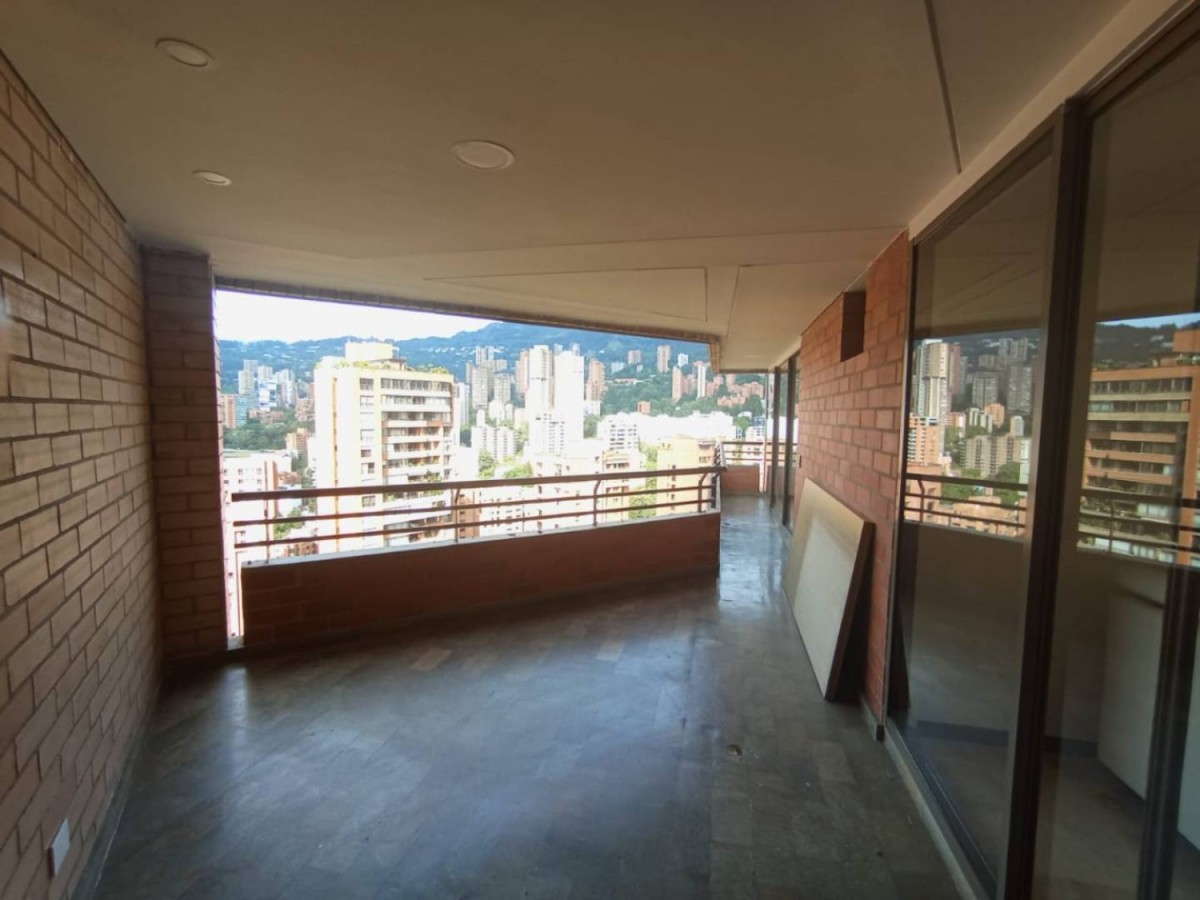 Apartamento en arriendo en La Tomatera, Medellín · foto 24 de 24