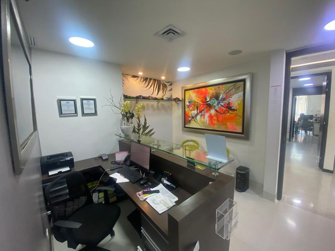 Consultorio en venta en El Poblado, Medellín, 40 m² · foto 3 de 7