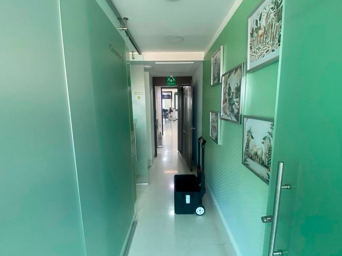 Consultorio en venta en El Poblado, Medellín, 40 m² · foto 6 de 7