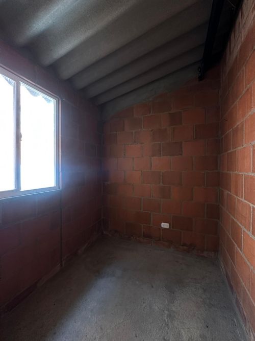 Casa de 2 alcobas en venta en La Pradera, Jamundí, 90 m² · foto 7 de 14