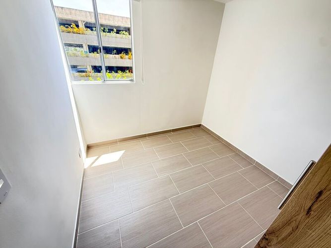 Apartamento de 3 alcobas en venta en La Macarena, Rionegro, 55 m² · foto 12 de 18