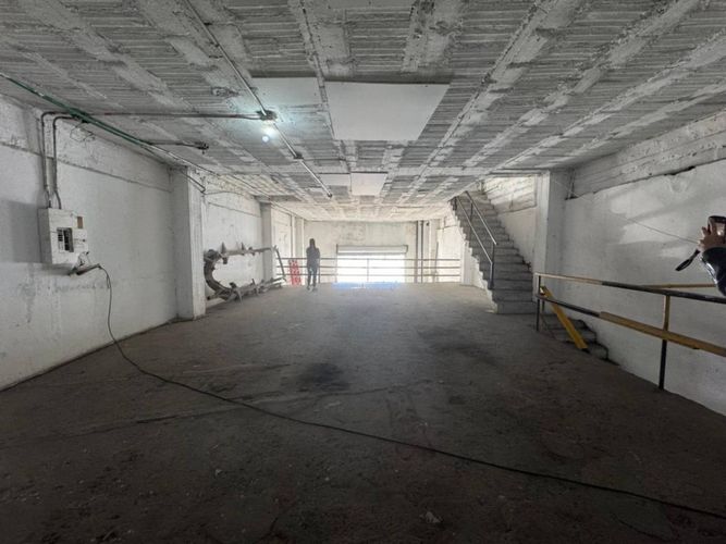 Bodega en arriendo en Perpetuo Socorro, Medellín, 900 m² · foto 5 de 10