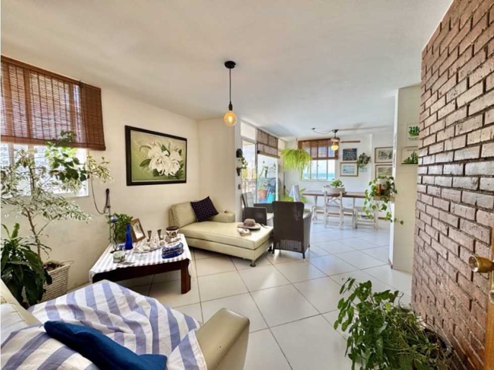 Apartamento en venta en Rodadero, Santa Marta · foto 2 de 24