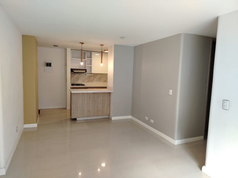 Apartamento en venta en Cumbres, Envigado · foto 3 de 14